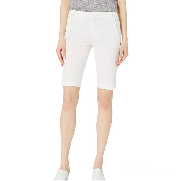 Vince White Coin Pocket Bermuda Shorts Size 2 - Picture 1 of 10
